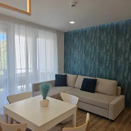 Nature Spring Deluxe Apartmants *